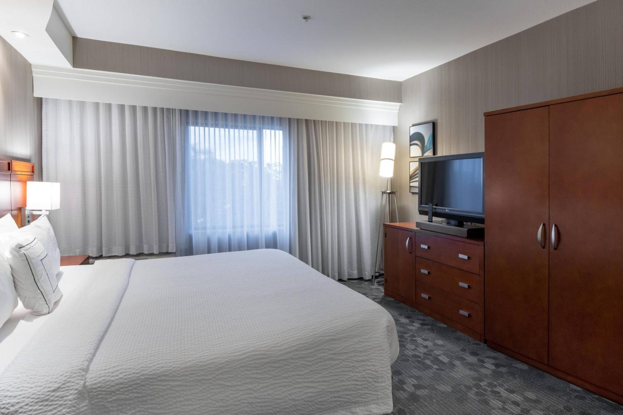 Courtyard Fort Worth West At Cityview Екстер'єр фото